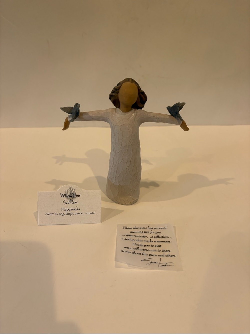 DEMDACO Willow Tree Happiness Statue